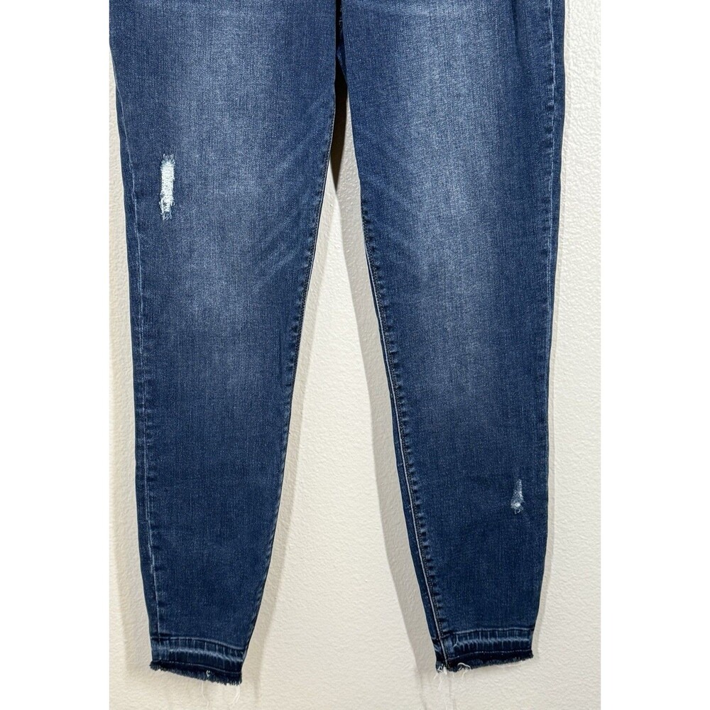 Spanx Pull-on Distressed Skinny Jeans Womens‎ Size M Slimming Stretch Denim - Picture 5 of 12